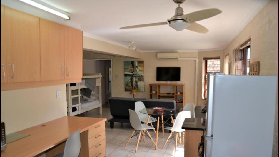 Harbourview Self Catering Appartement Gordonsbaai Buitenkant foto